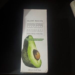 Glow Recipe Avocado Ceramide Cleanser - White and Green Packaging. NIB